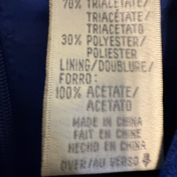 Liz Claiborne Women’s Sheath Dress and Attached Cardigan Size 6 RN# 52002 - Picture 7 of 7